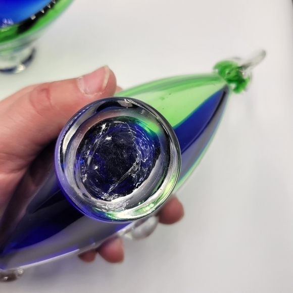 Murano Cobalt & Green Glass Gondolas - set of 2 - Picture 5 of 10